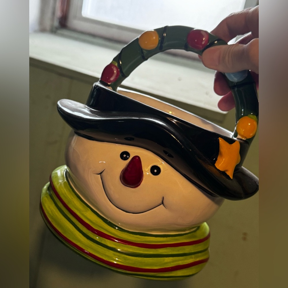 Snowman Vintage Basket⛄️